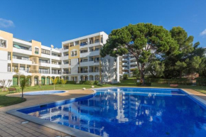 Modern Top Floor Apartment 60m2 - Balcony with Pool & Sea View - Vilamoura